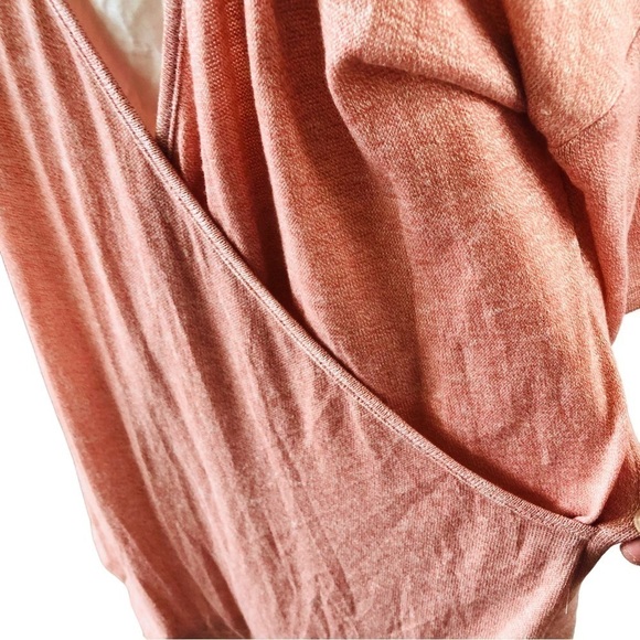 NEW Simple Suzanne Betro Knit Top Women XL Pink White Faux Wrap Front - Picture 4 of 10